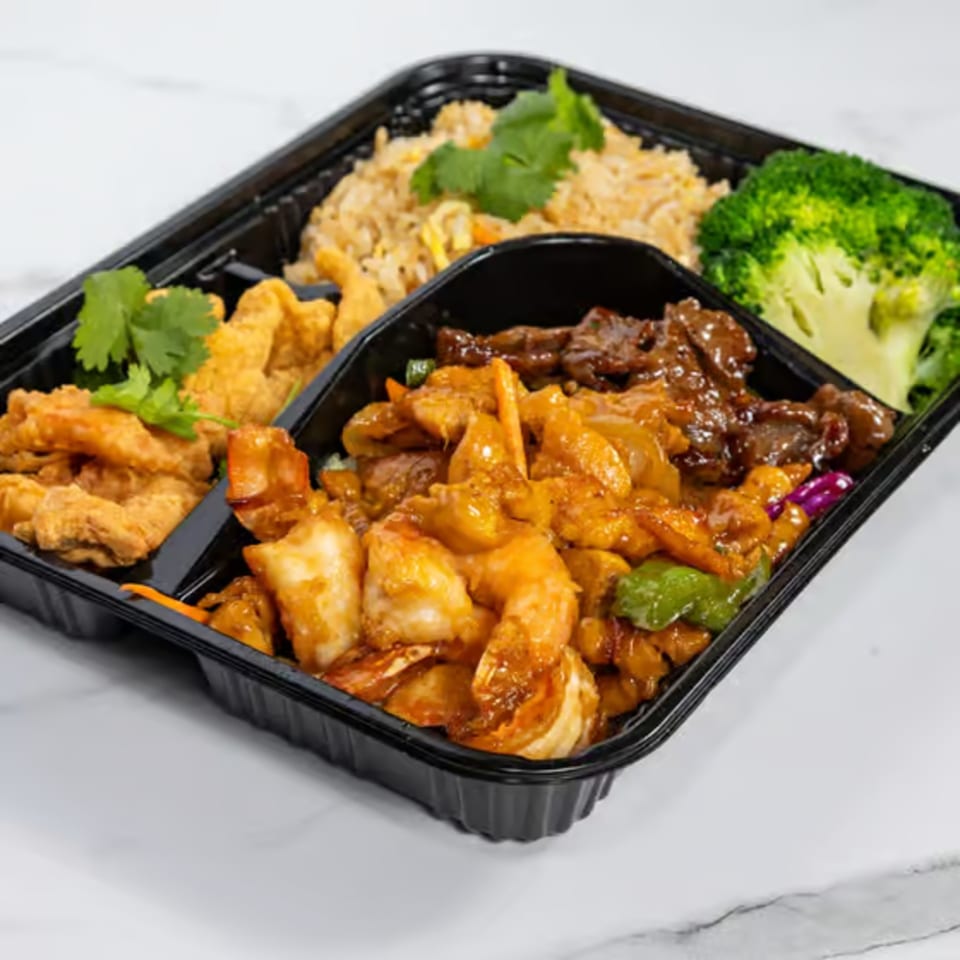 Hibachi Catering for Your Next Event in Woodbridge